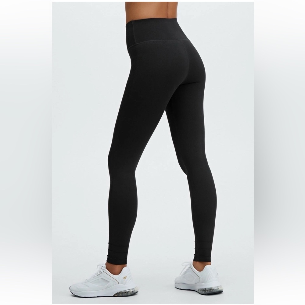 Fabletics Women's Sculptknit High Waisted Leggings Workout Yoga Black Size XS